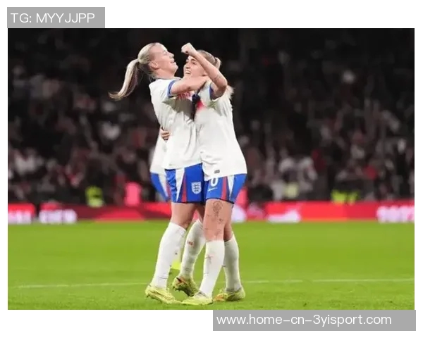 女足惨遭英格兰狂虐0比8后场低级失误令人心痛不已